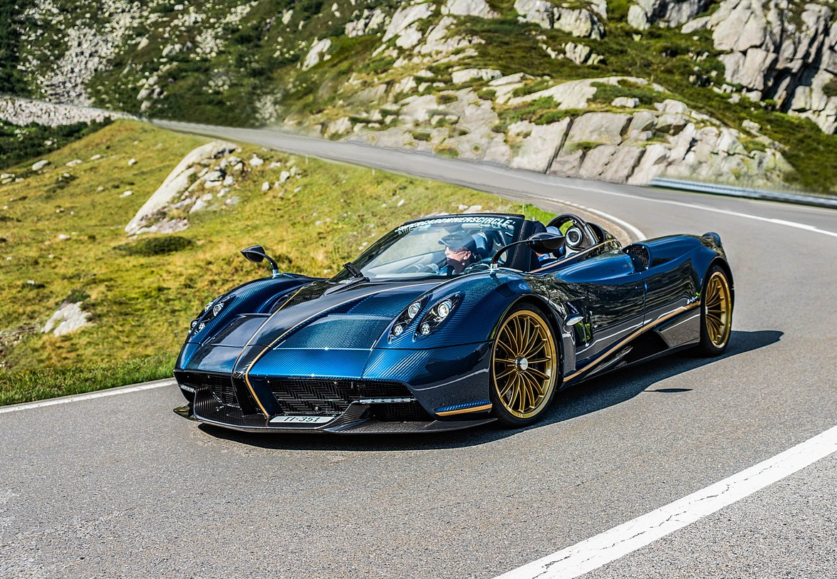 Pagani Huayra (In Explore January 02, 2020)