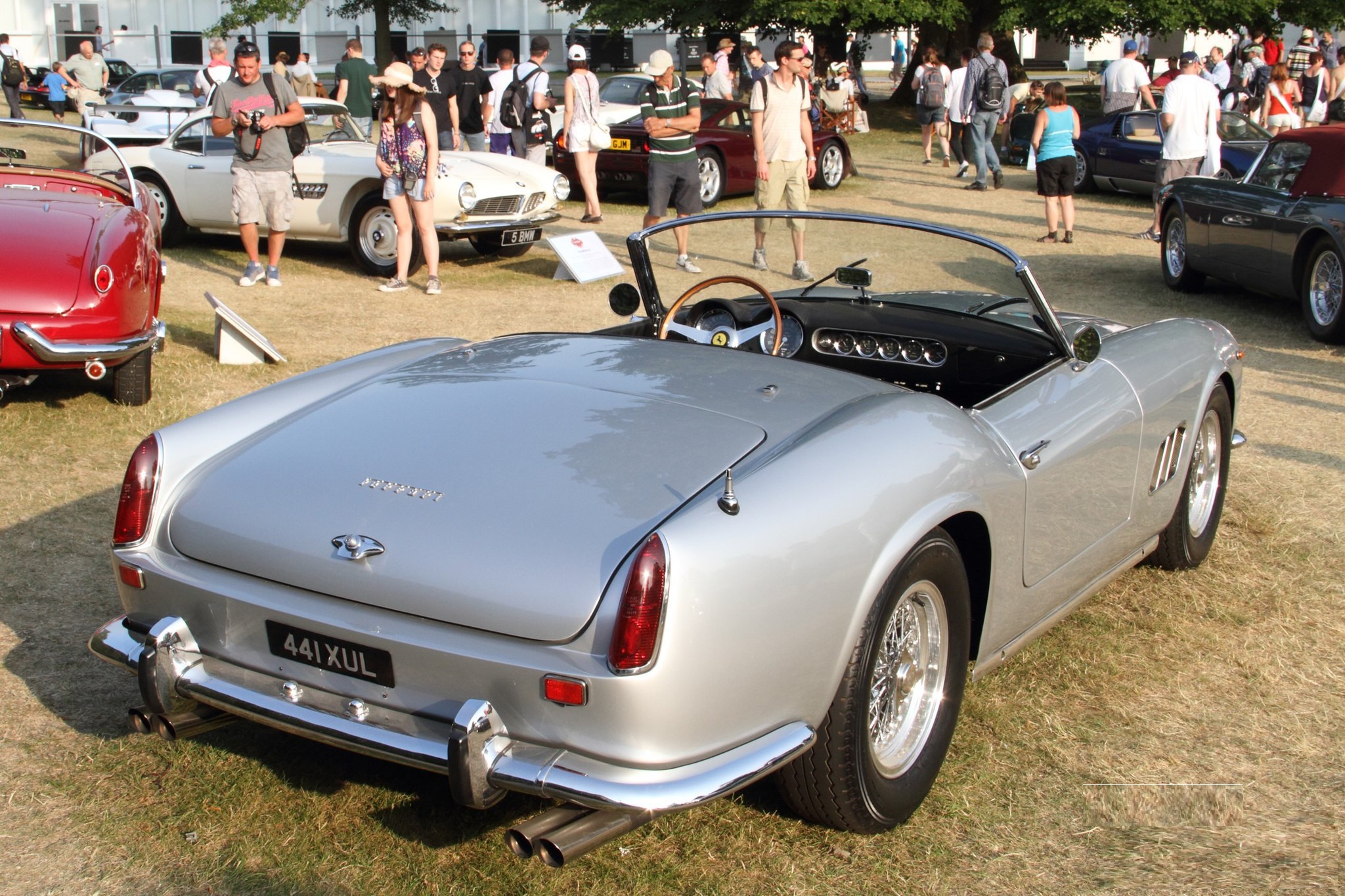 1960 - 1962 Ferrari 250 GT Spyder California SWB - rear 