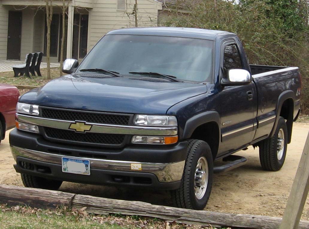 Black Chevrolet Silverado 2500 - 2002