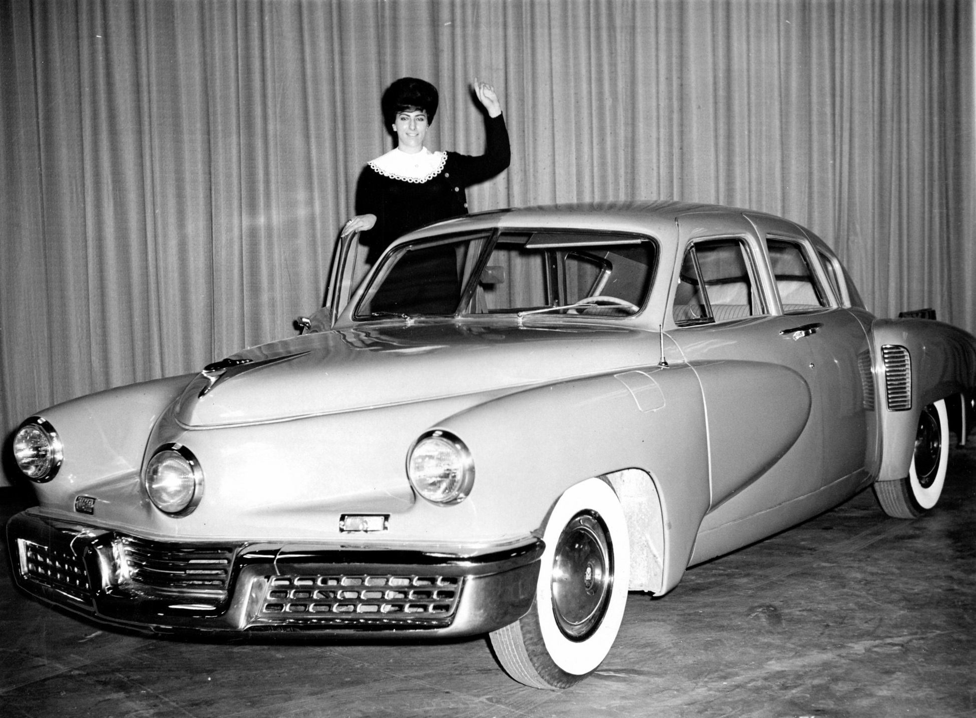 White 1948 Tucker 48.