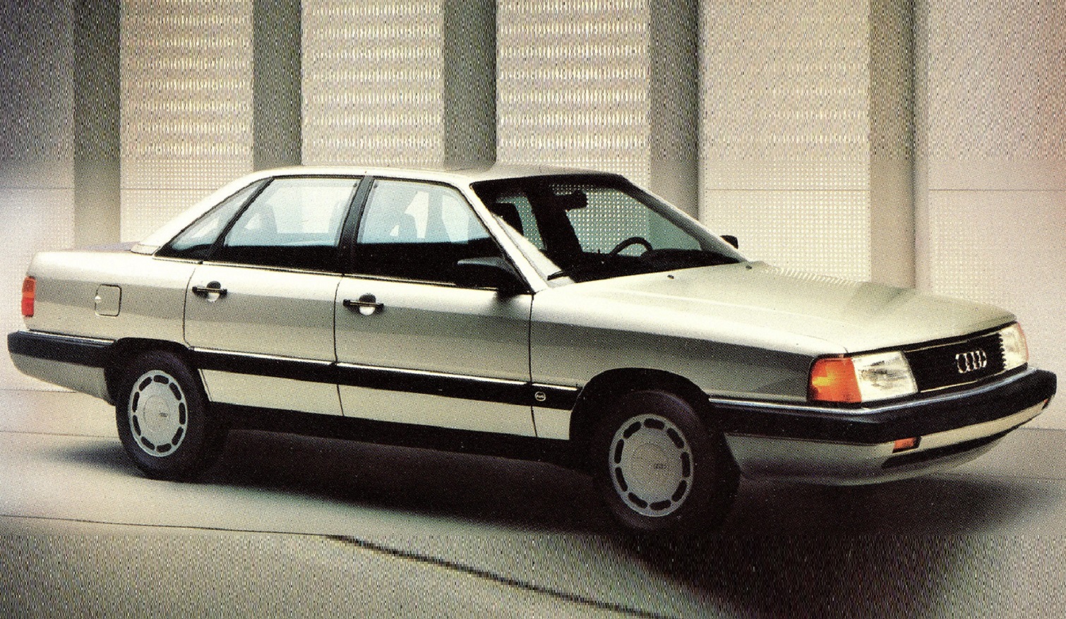 1986 Audi 5000S Sedan