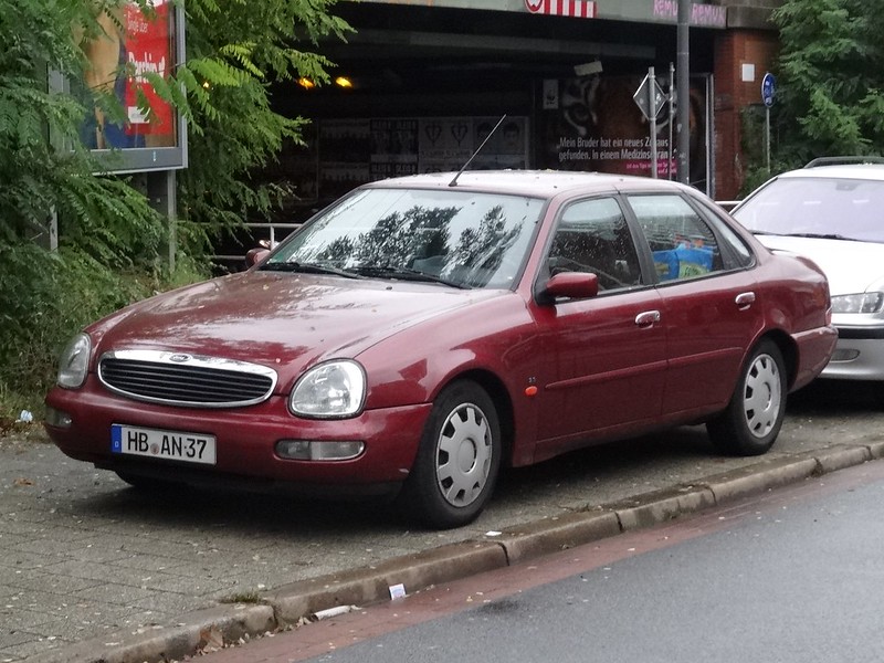 1990's Ford Scorpio