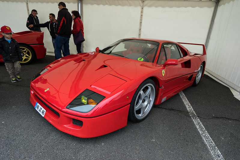 Ferrari F40 1987-1992
