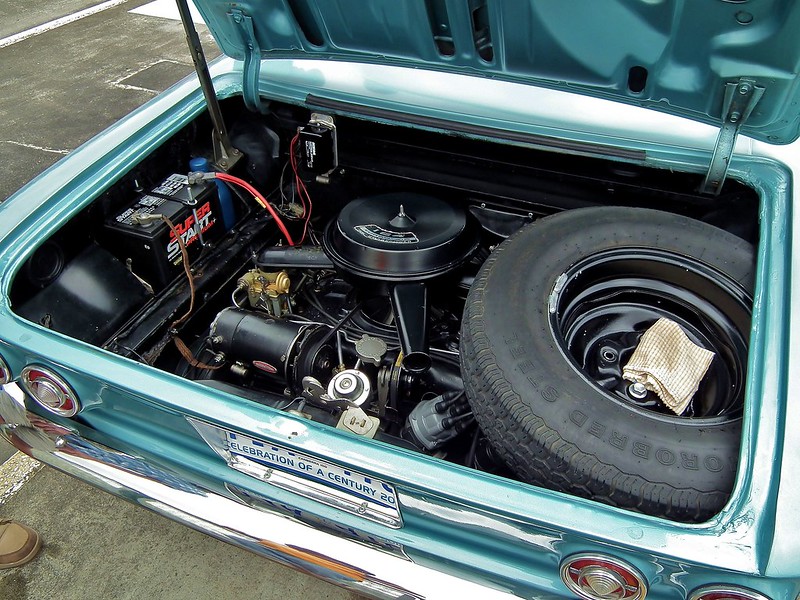 1964 Chevrolet Corvair Monza coupe engine
