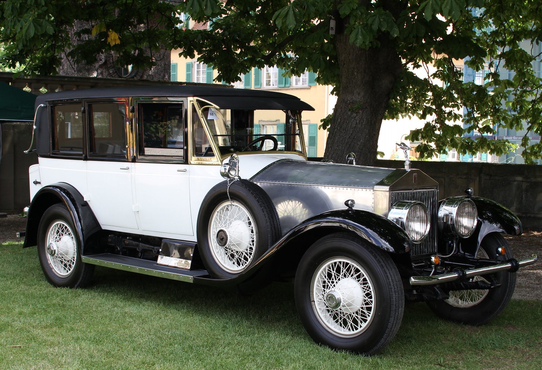 Close Up Photo of 1906 Rolls-Royce Silver Ghost