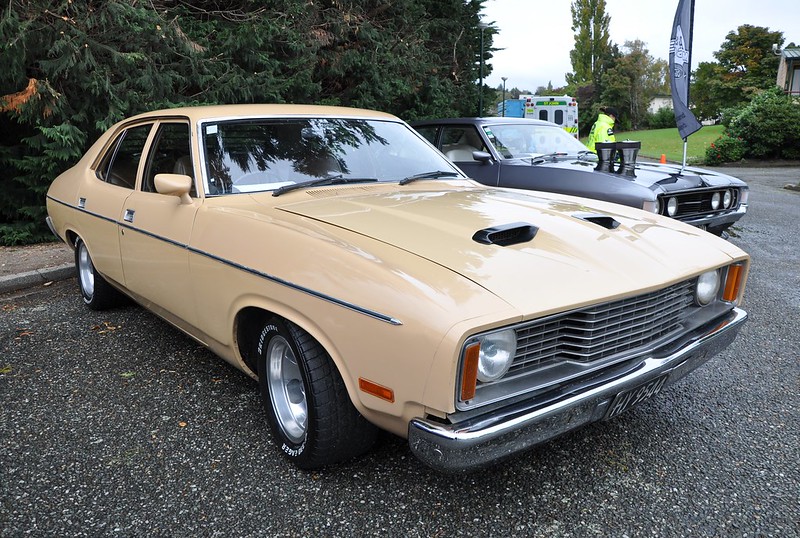 1976 Ford Falcon XC 500 Sedan