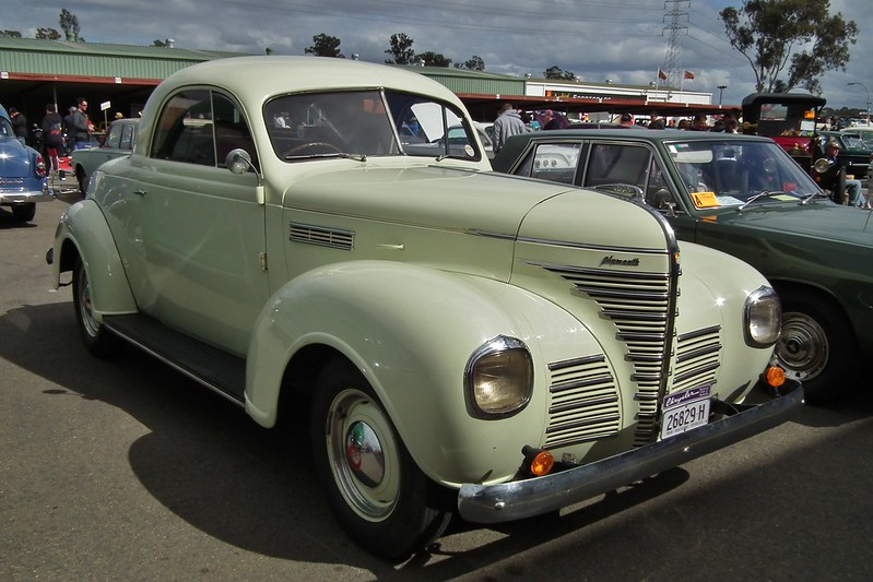 1939 Plymouth P8 Deluxe coupe