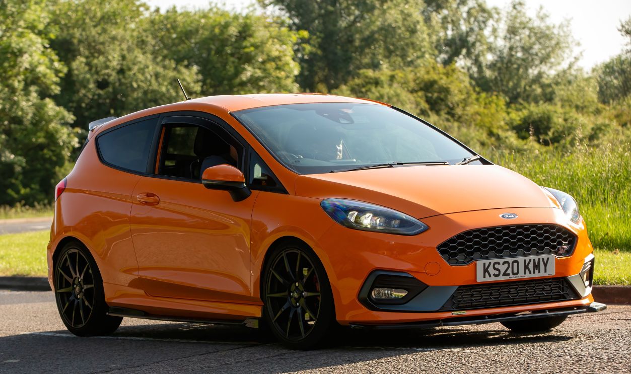 orange Ford Fiesta st