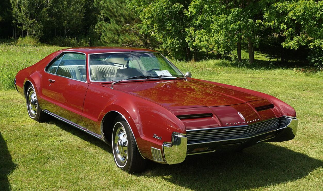Oldsmobile Toronado