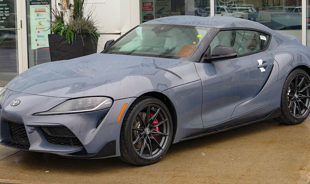 2023 Toyota Supra (1)
