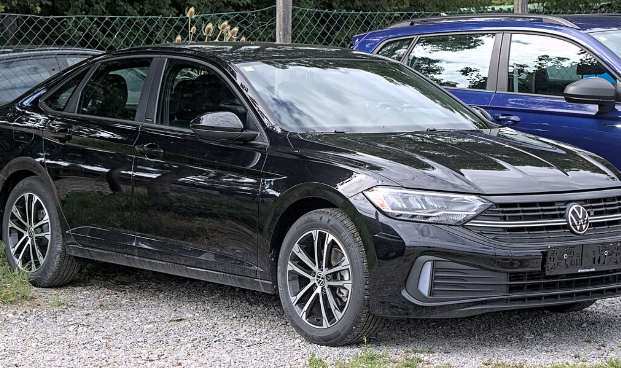 Volkswagen Jetta (1)