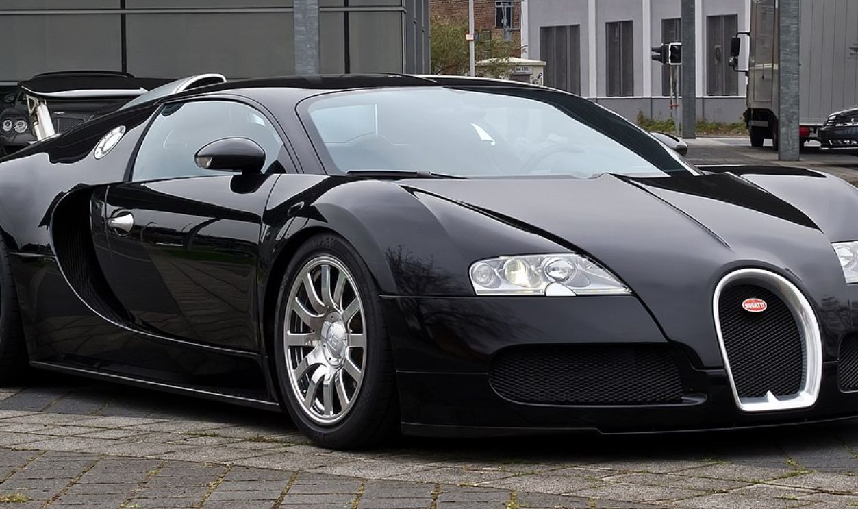 Bugatti Veyron (1)