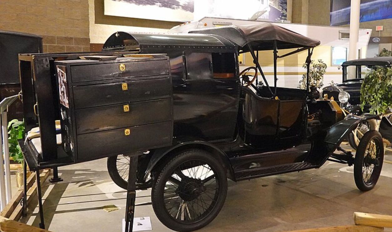 Telescoping Apartment