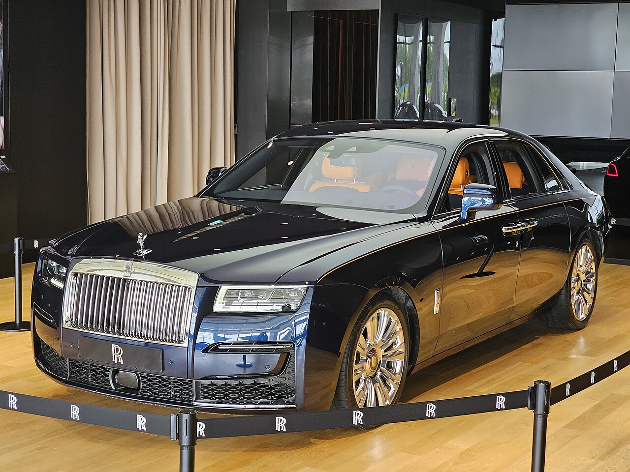 Midnight Sapphire Rolls-Royce Ghost II sedan