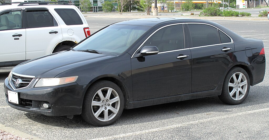 Close Up Photo of  Nighthawk Black Pearl 2004 Acura TSX