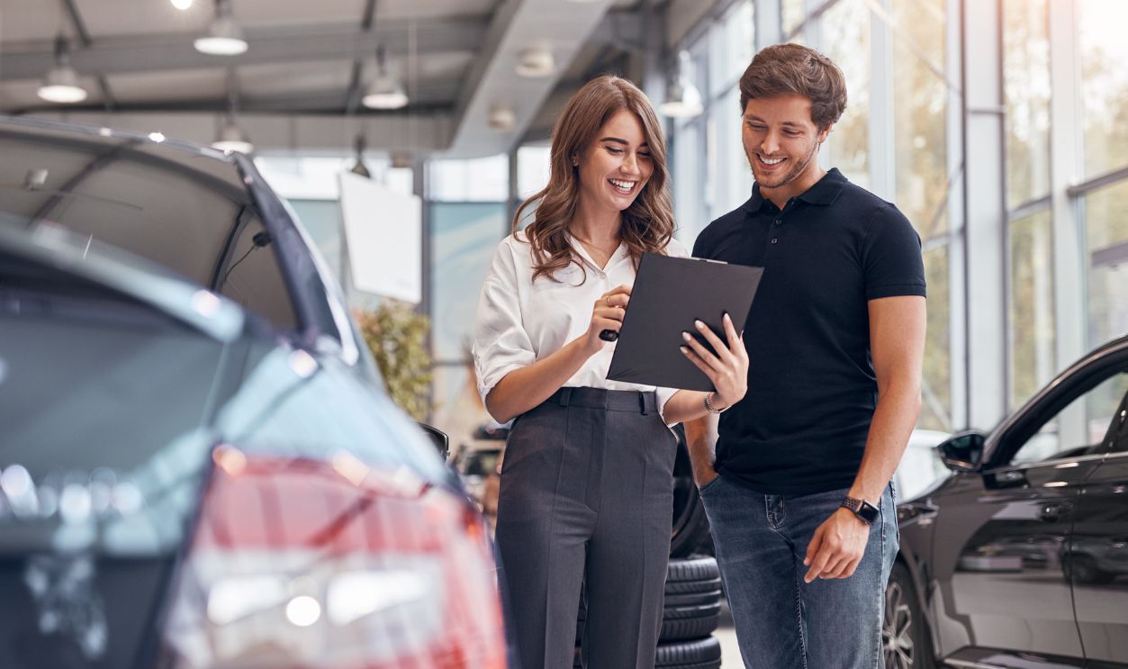 Talking ti car saleswomen