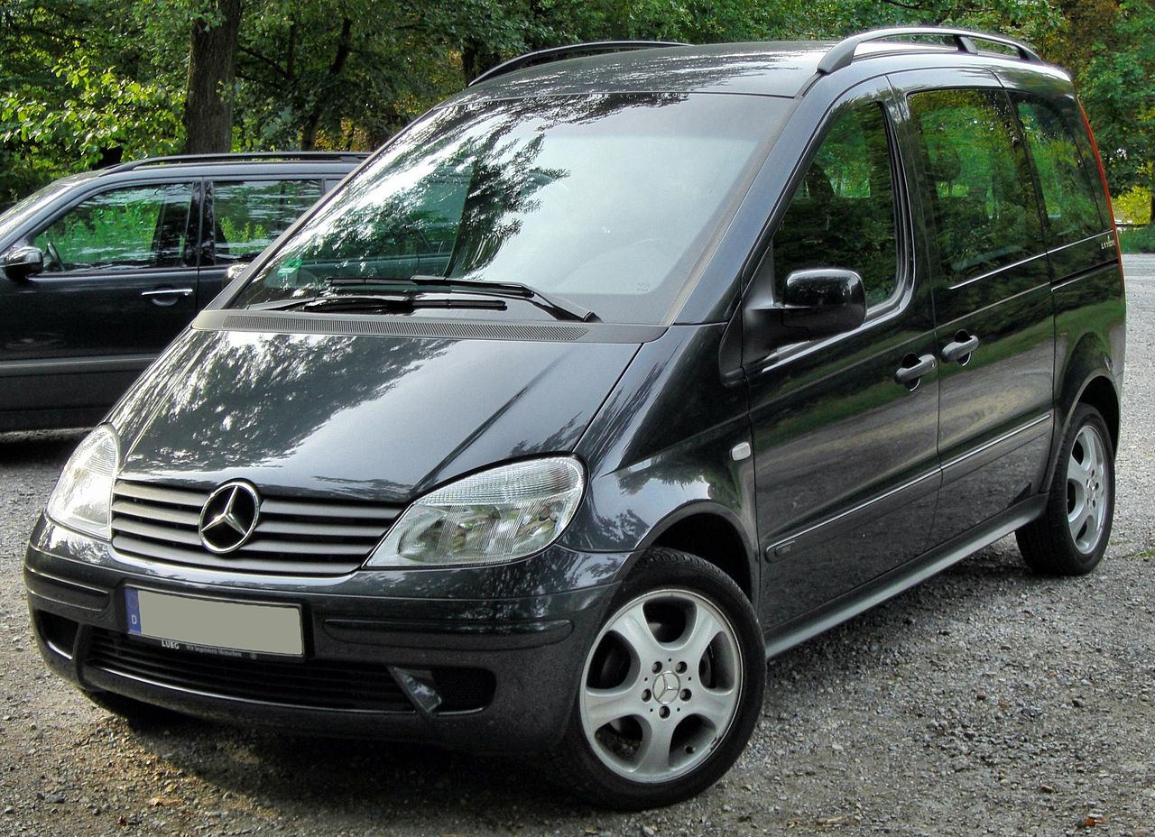 Mercedes Vaneo Front