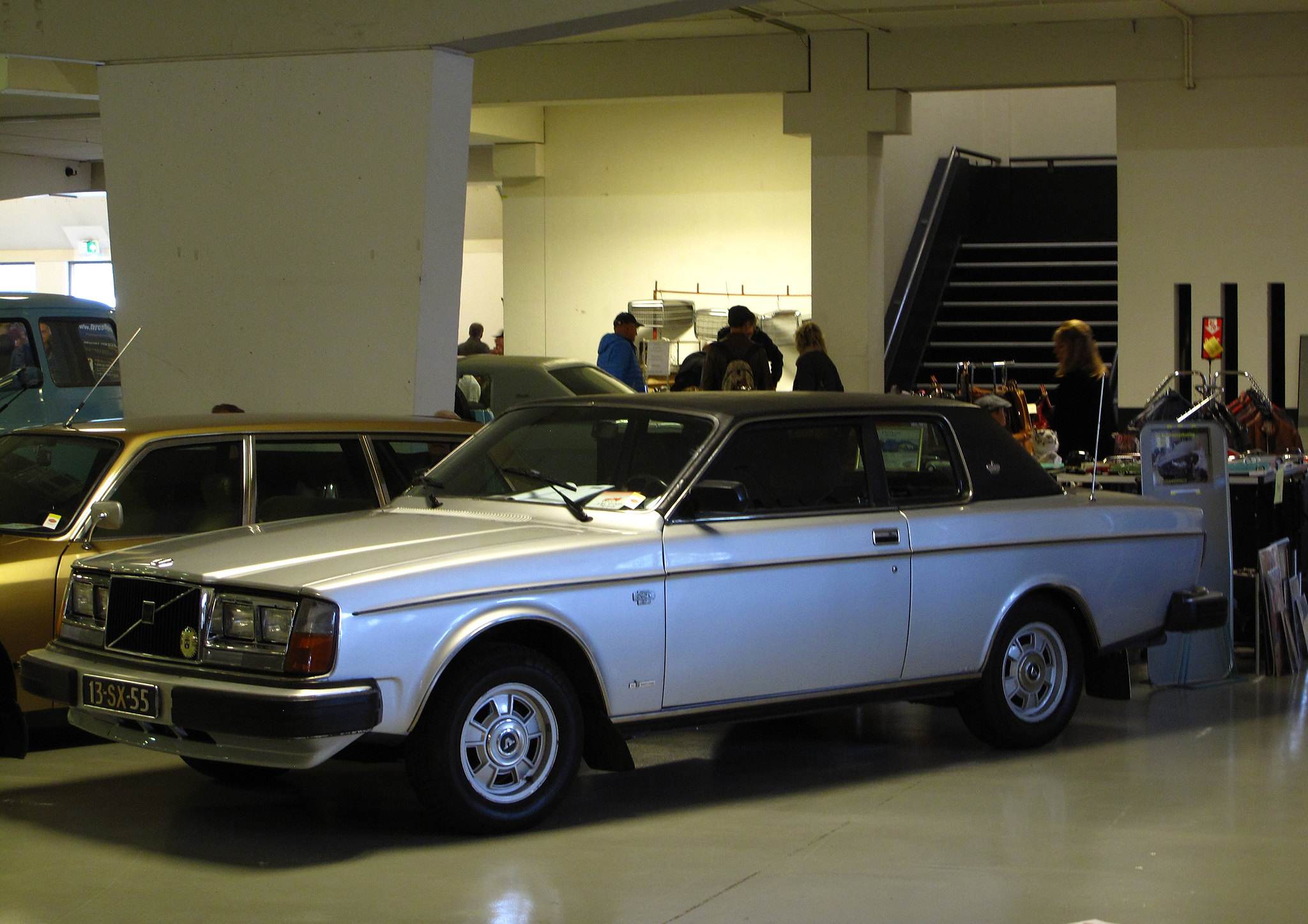 1977 Volvo 262C 2.7 Automatic