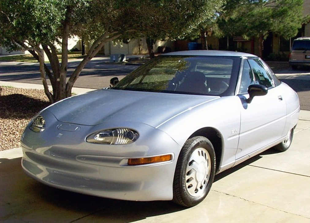Frontal view GM EV1