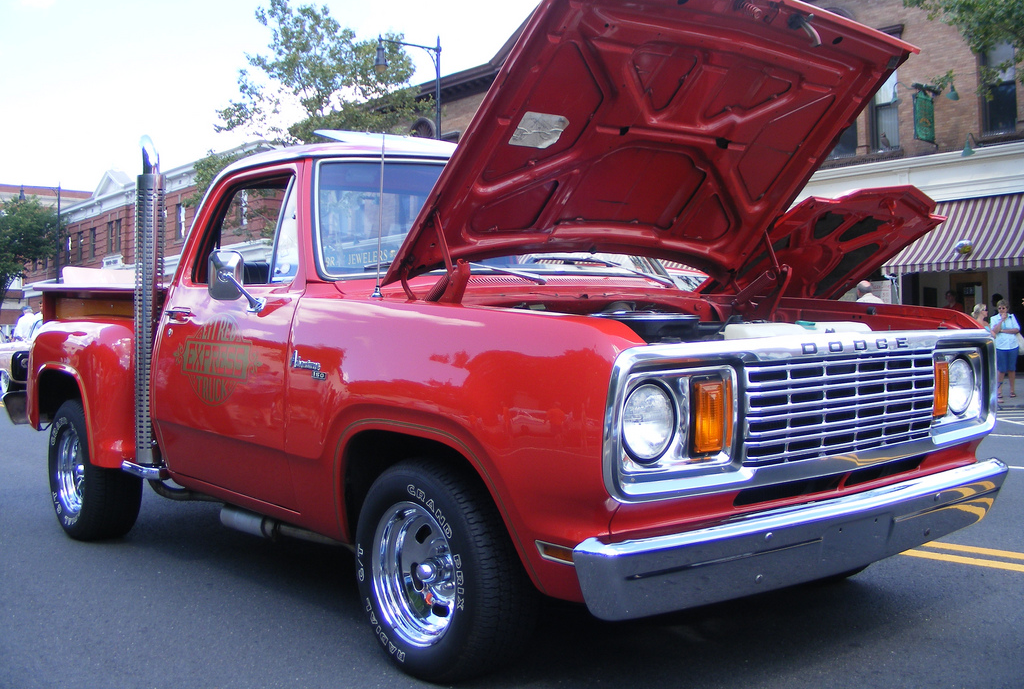 Dodge Lil Red Express