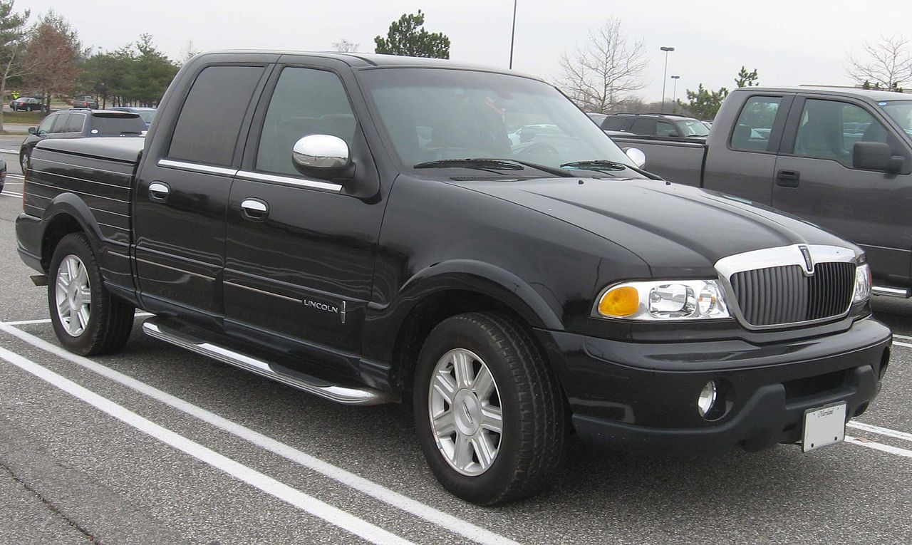 2002 Lincoln Blackwood 