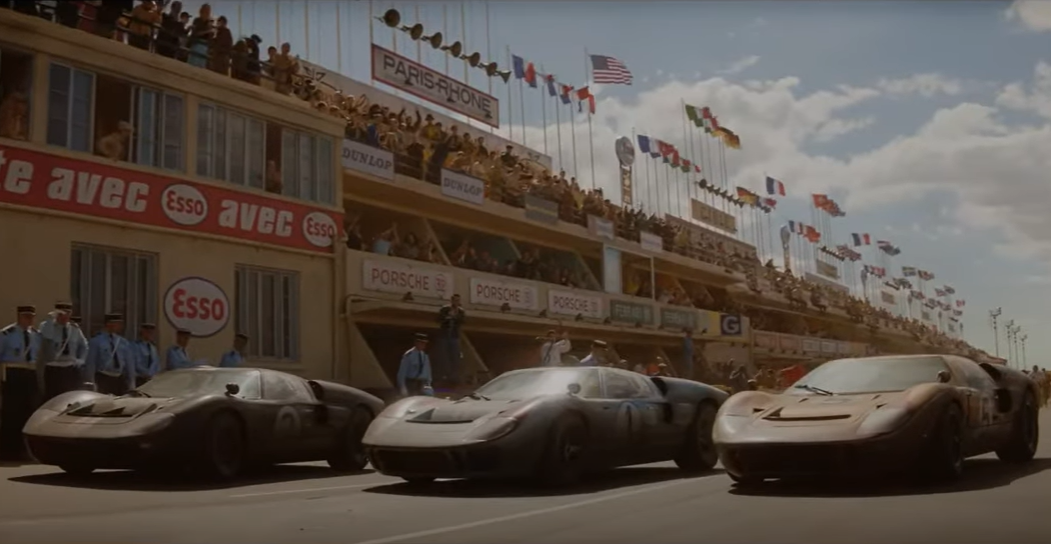 Screenshot of Le Mans race -  from Ford v Ferrari (2019)