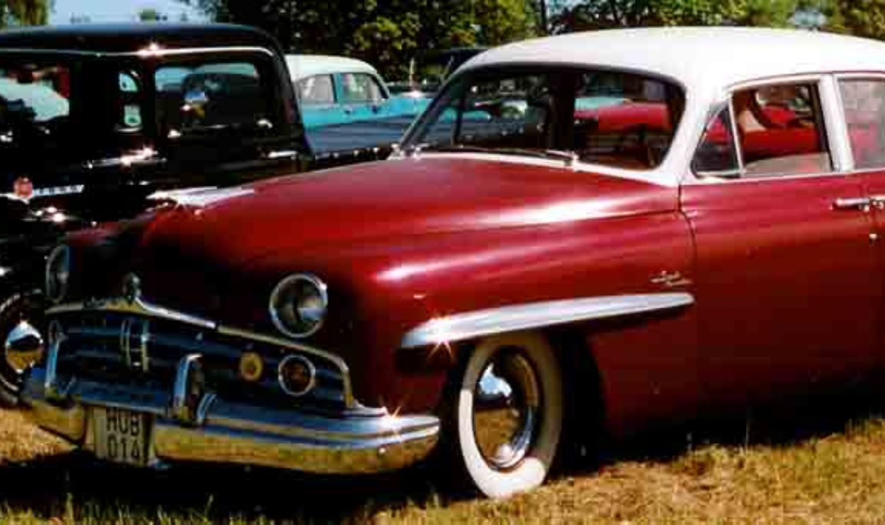 Lincoln_Cosmopolitan