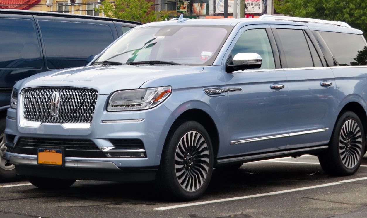 Lincoln_Navigator