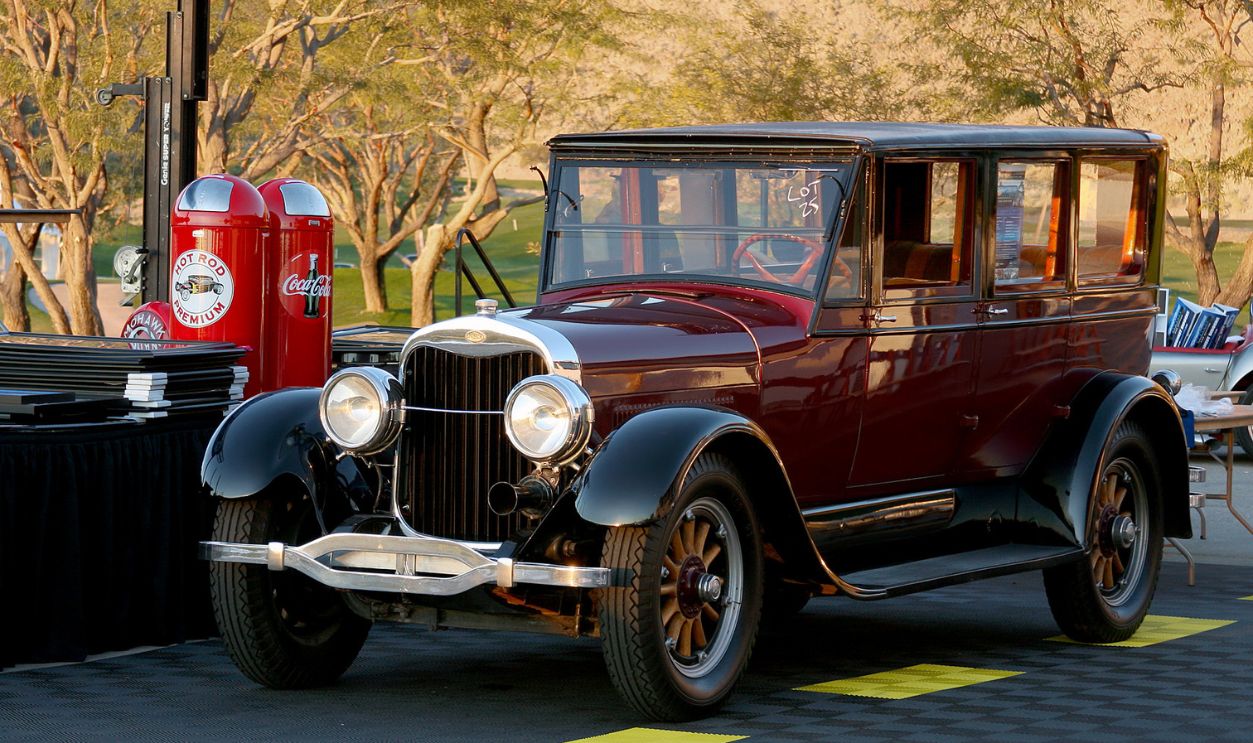Lincoln_-_Greta_Garbo_Car