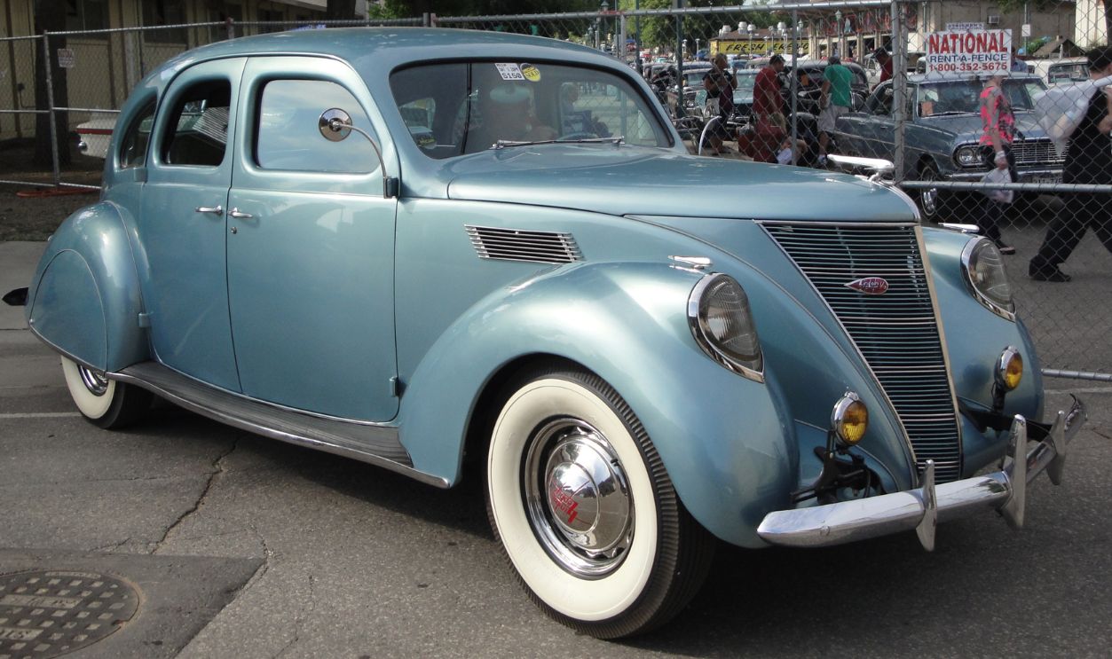 Lincoln-Zephyr 1935