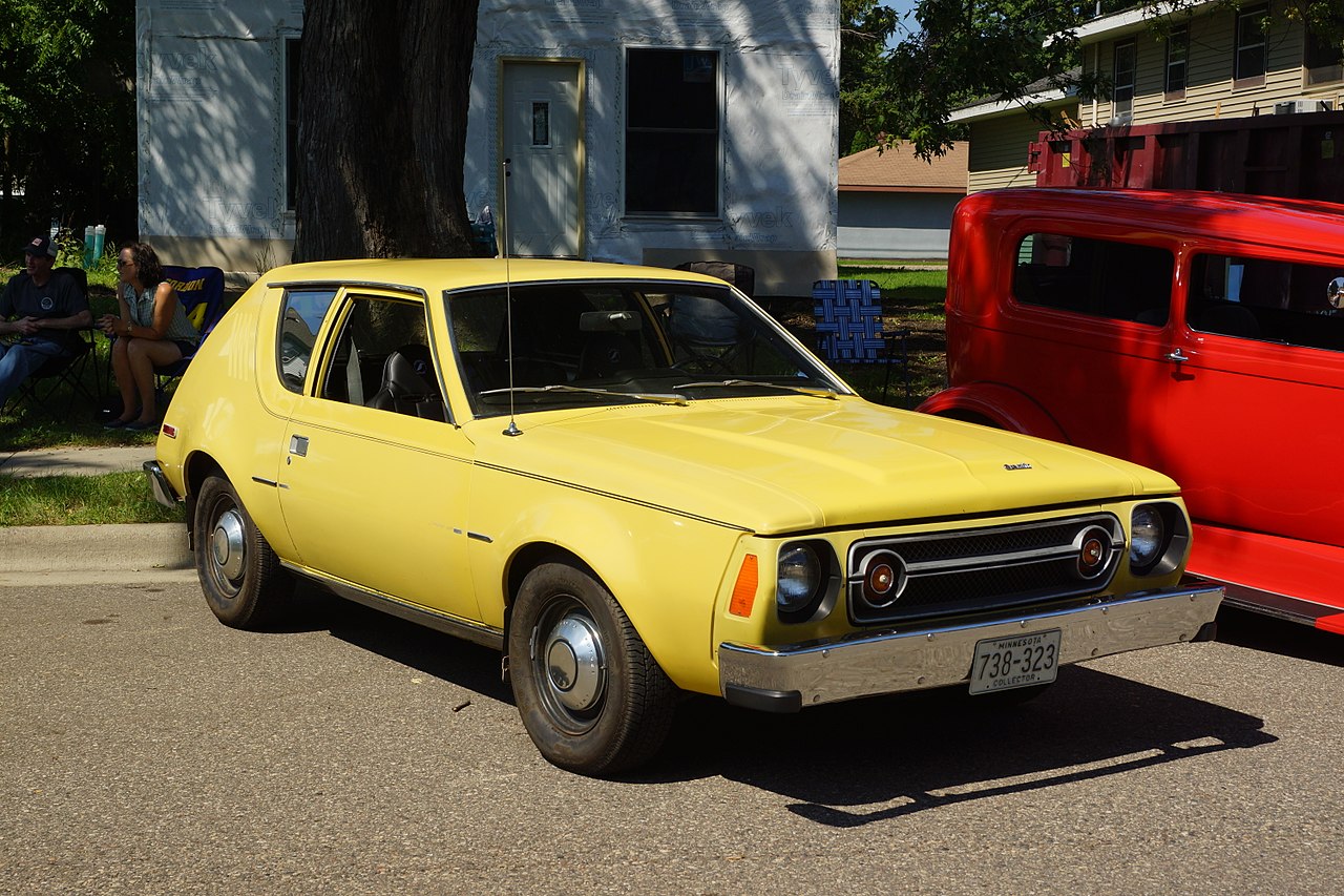 Front view of 1976 Yellow Amc Gremlin