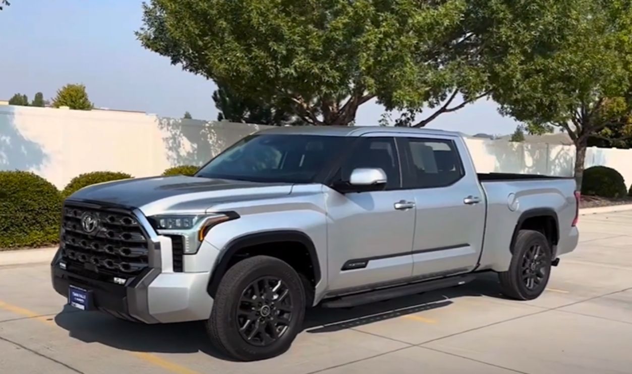 2025 Toyota Tundra (Hybrid)