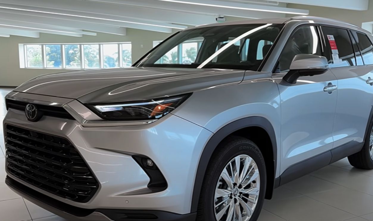 2025 Toyota Highlander