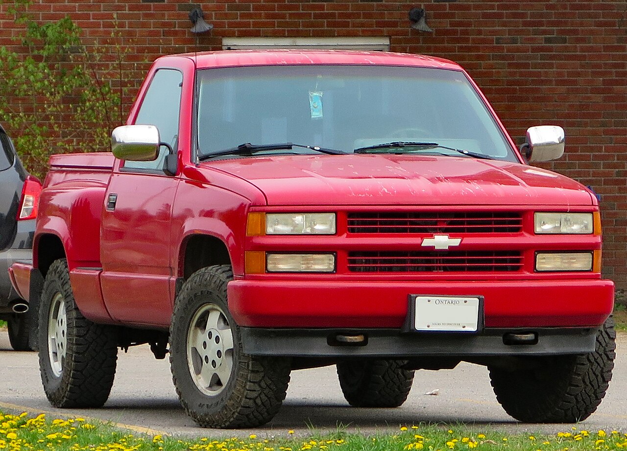 Chevrolet K1500 Silverado Sport In Victory Red