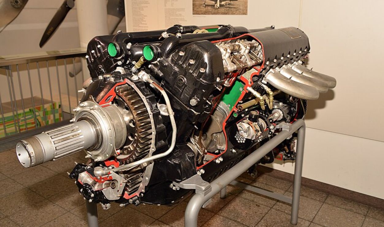  Detroit's Packard Automotive Plant