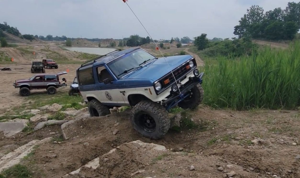 bronco 2