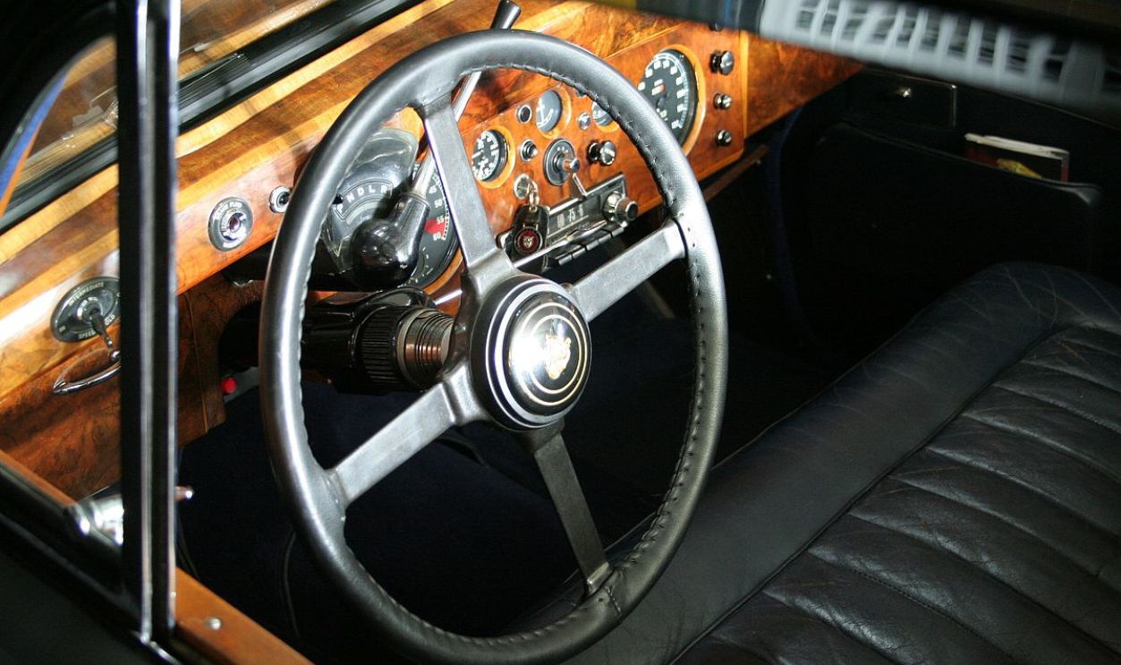 Jaguar Steering Wheel