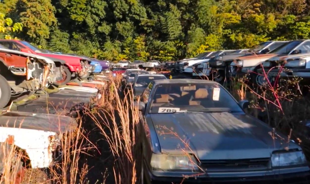 JAPAN’S NISSAN SKYLINE GRAVEYARD