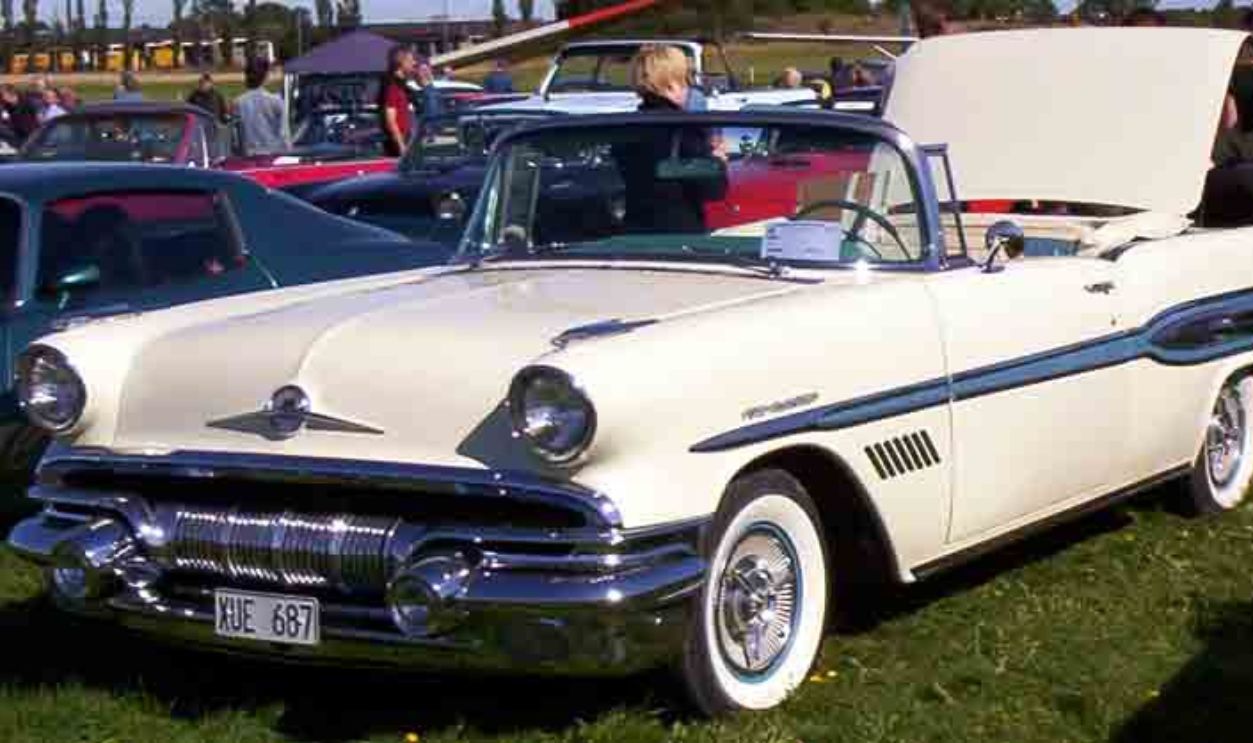 Pontiac_Bonneville
