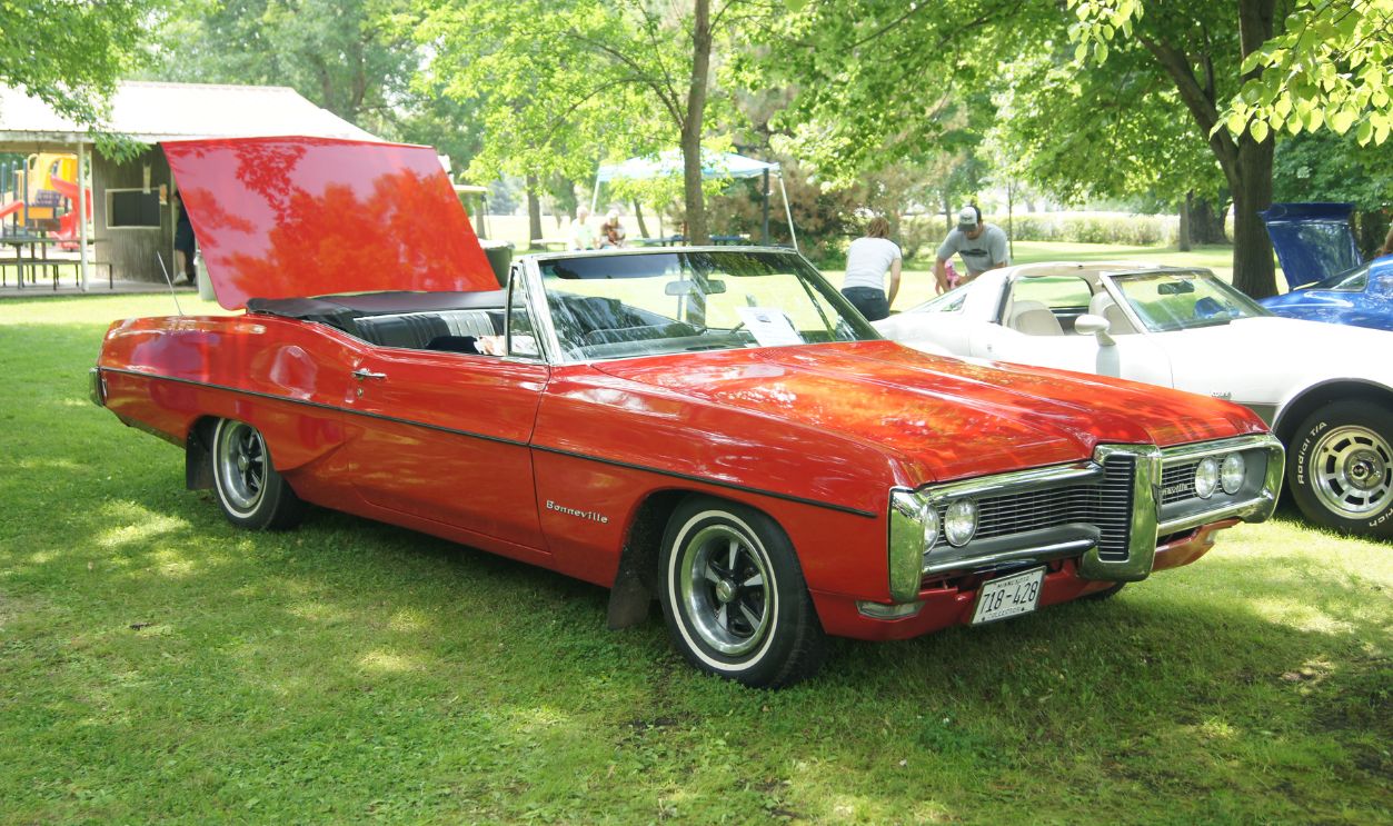 Pontiac_Bonneville