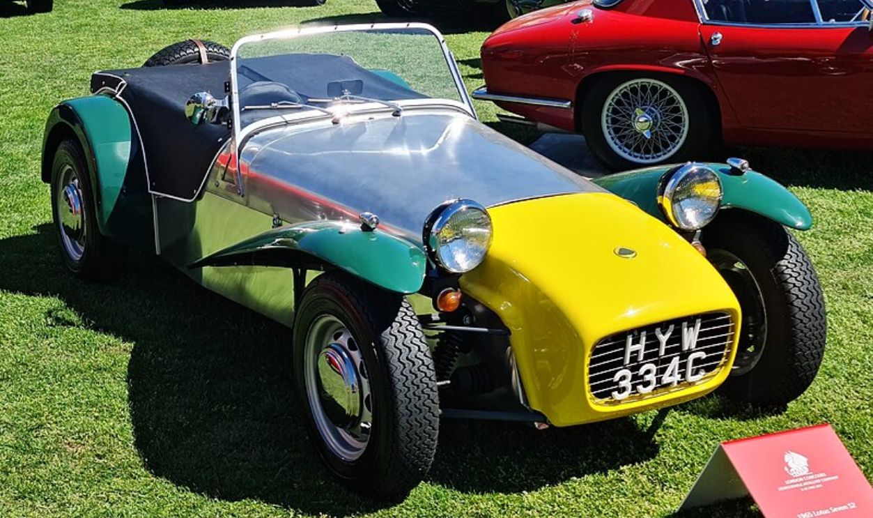 Lotus 7 