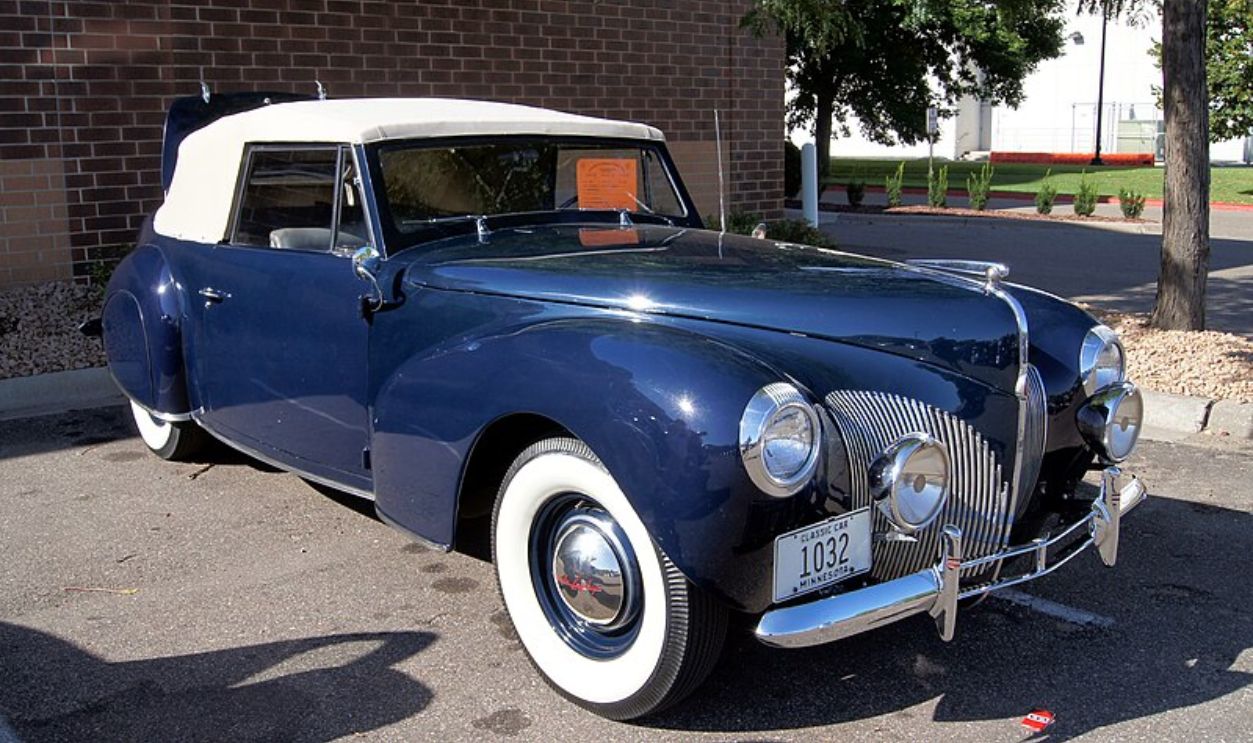 1940 Lincoln Continental Cabriolet