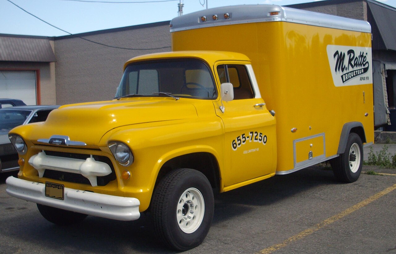 '57 Chevrolet Apache Cutaway