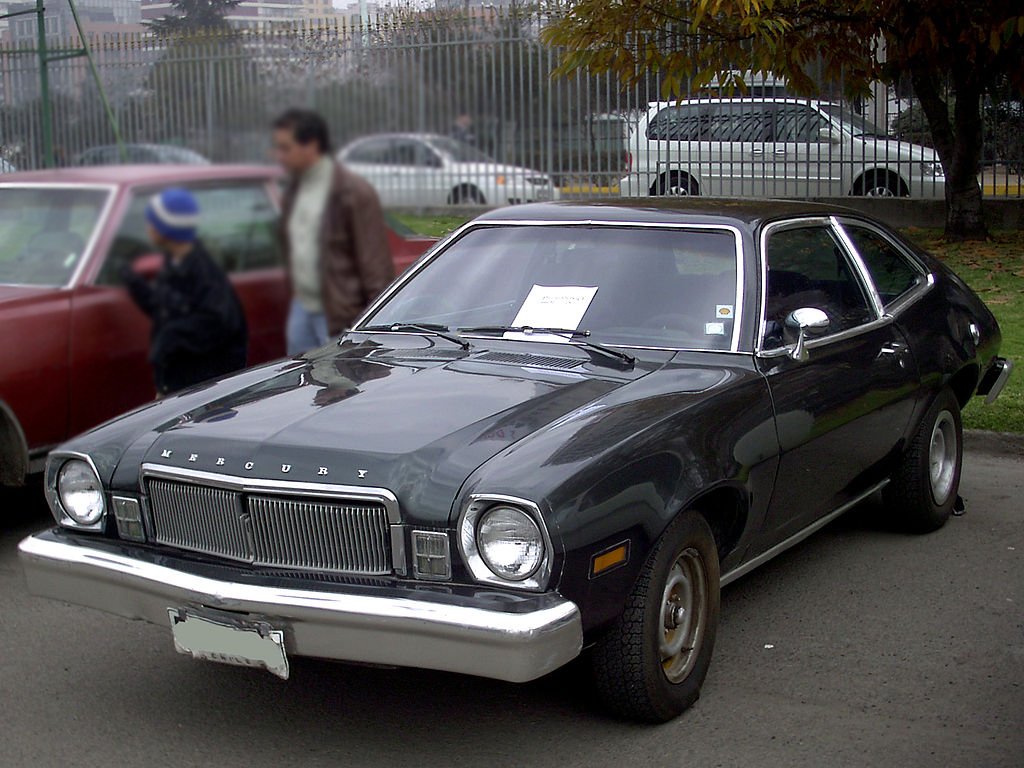 1978 Black Mercury Bobcat Runabout