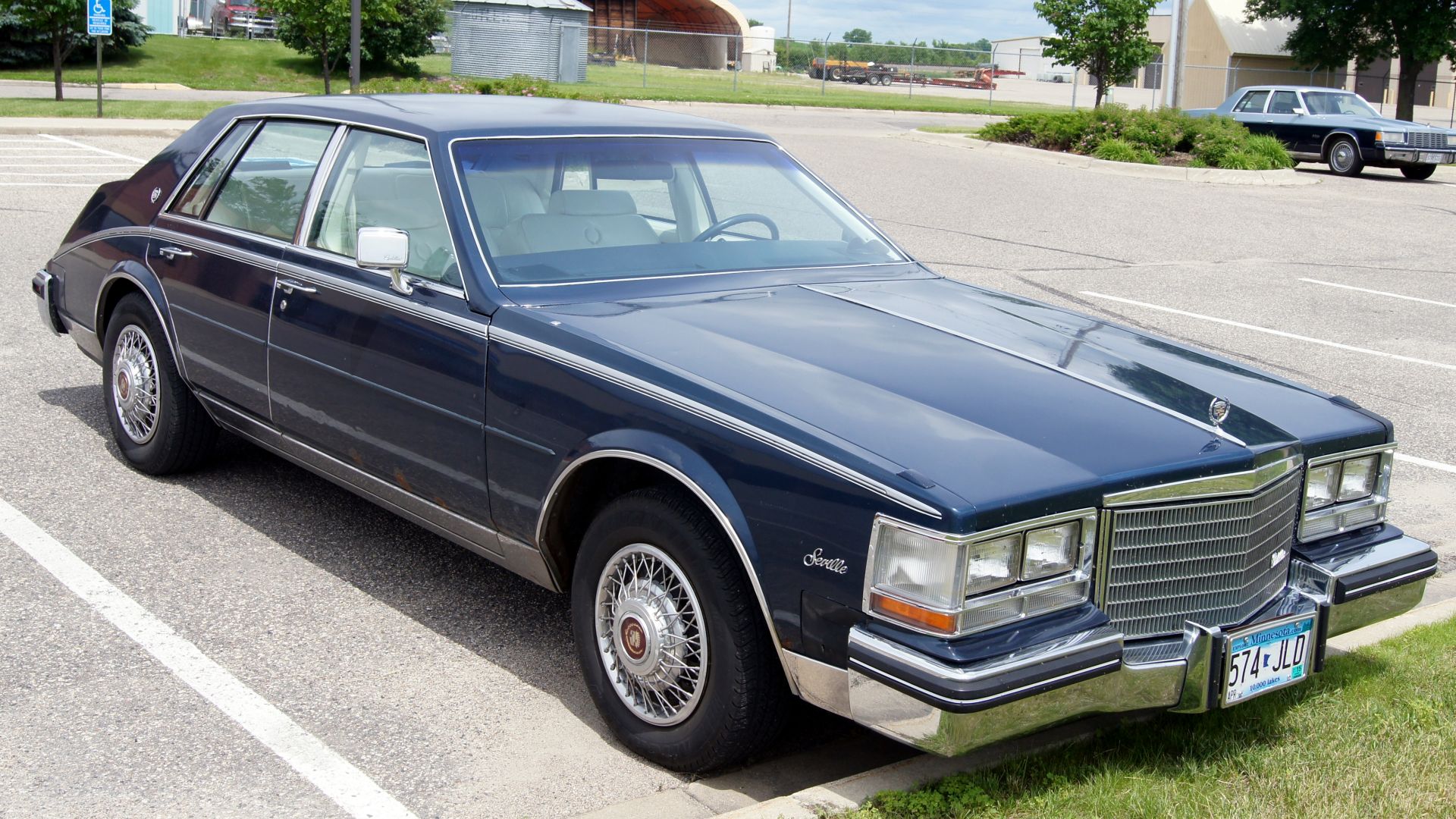 File:1985 Cadillac Seville (14487395474).jpg