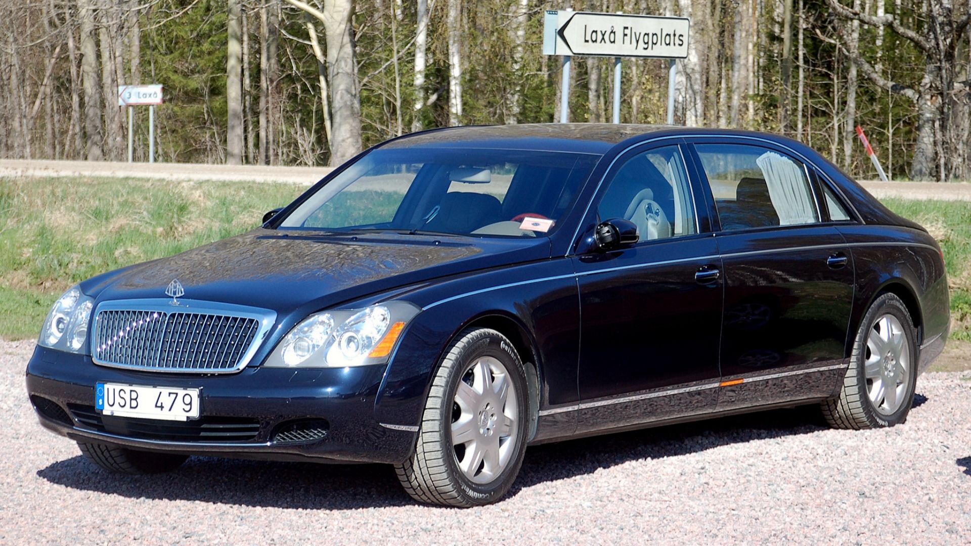 File:MAYBACH 62 2004.JPG