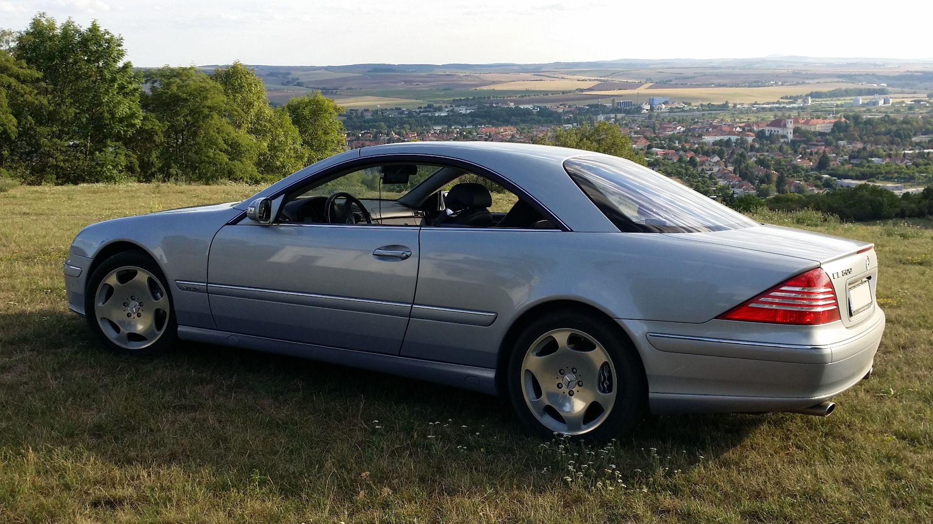 File:Mercedes-Benz CL 600 (C215).jpg