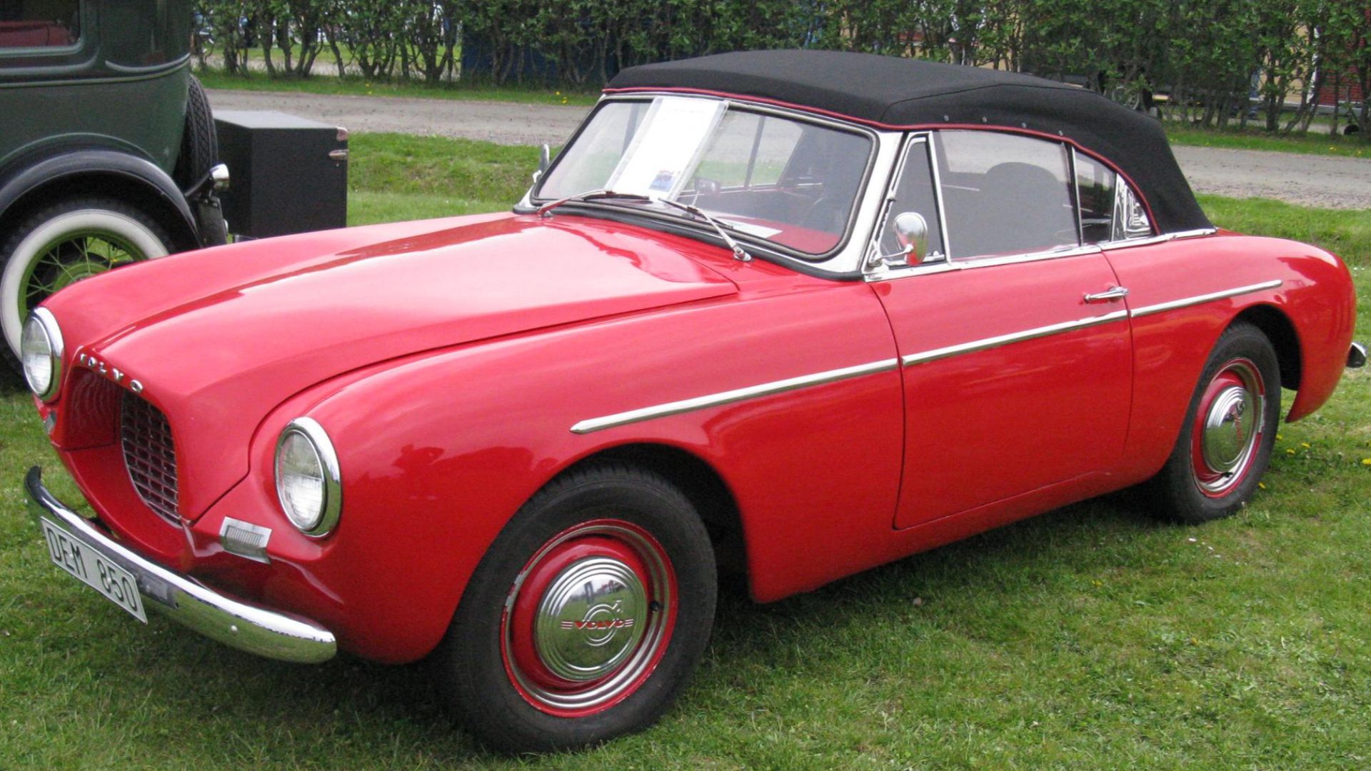 File:Volvo P1900 (5747775126).jpg