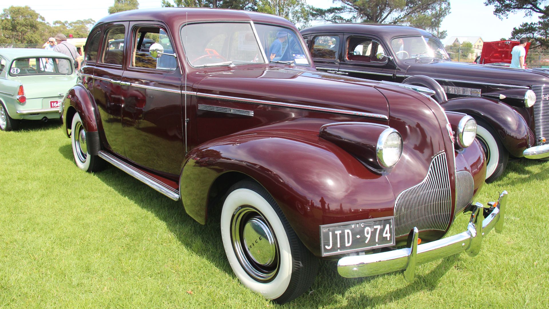 File:1939 Buick 40 Special Sedan (24145304359).jpg