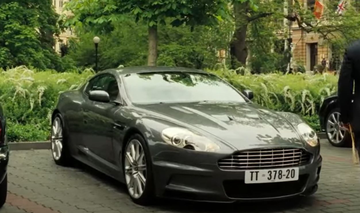 Screenshot from Casino Royale (2006)